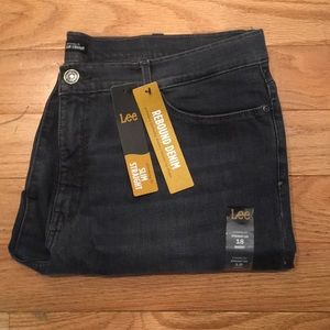 Lee women’s Fit Rebound Straigt Leg Jeans New!
